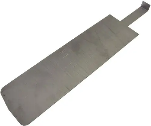 Einfache, flache Heizgaslenkplatte aus Metall mit einem seitlichen Ansatz. Das Produkt gehört zur Marke Bosch und ist für technische Anwendungen konzipiert.